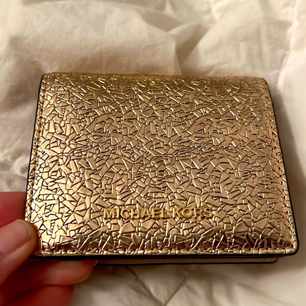 Michael Kors Metallic Rose Gold Wallet